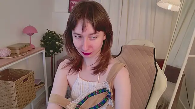 Czat XXX na żywo – Naomi_Evermore