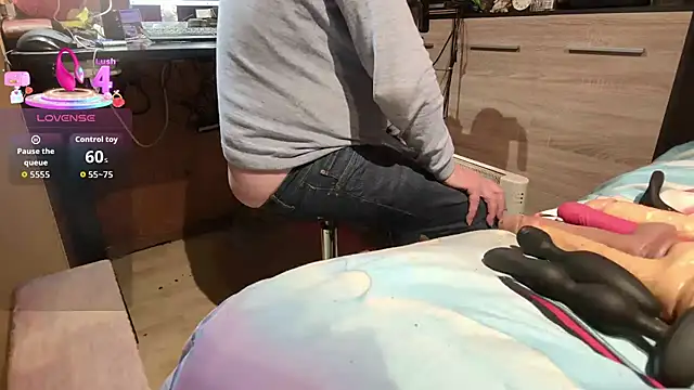 misteryman1956 Adlı Modelin Canlı XXX Sohbeti