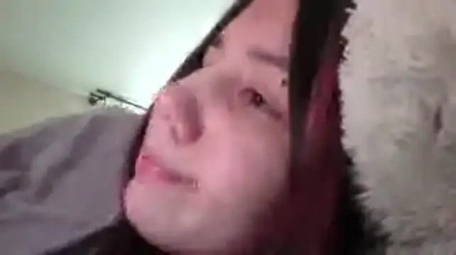 IronicBuckle Chat XXX live