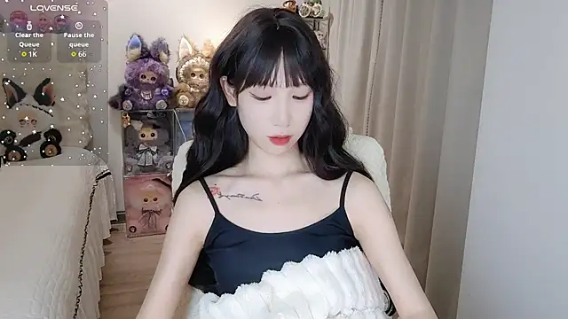 M-OTT_ Live XXX-Chat