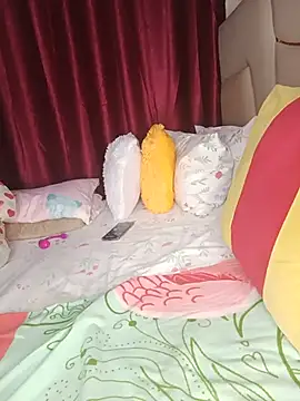Chat +18 de NicRaisaa ao vivo