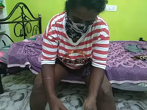 tamil_sumathi live XXX chat