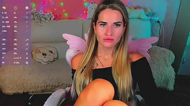 hotty_girls_here Adlı Modelin Canlı XXX Sohbeti