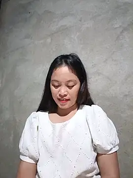 Alice-567 现场XXX聊天