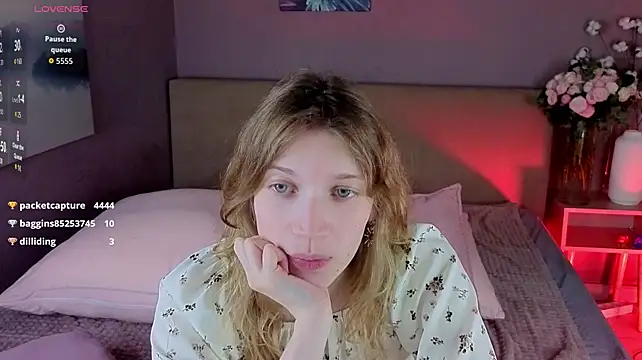 دردشة Emily_Cartex الجنسية المباشرة