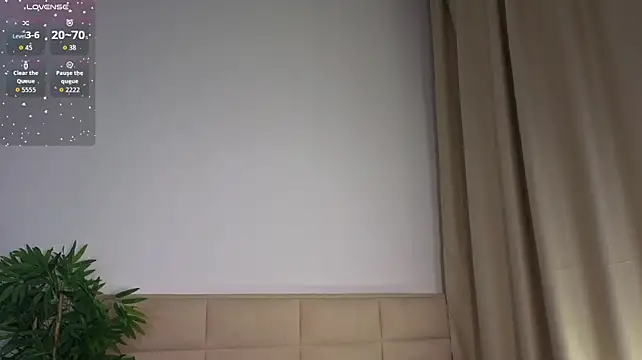 KellyBurrus Chat XXX live