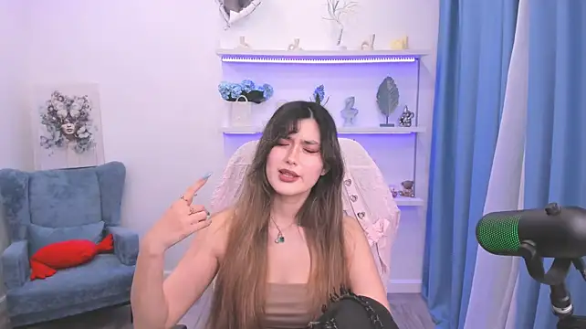 Czat XXX na żywo – AnneTLi