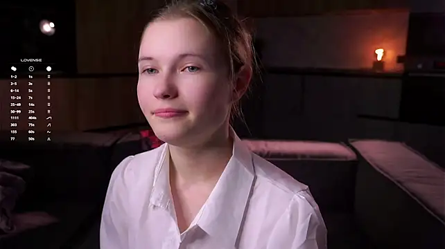 LynHillaire Obrolan Langsung XXX