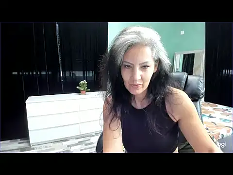 LexxxyDiamond Live XXX-chat