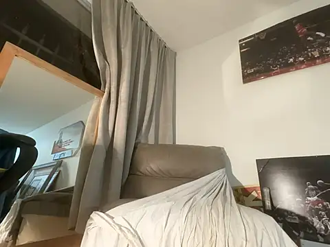 DaSwitch85's Live XXX Chat