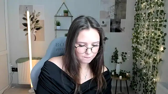 Živý XXX chat Regina_cute_
