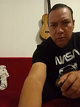 NENAYORFEO Adlı Modelin Canlı XXX Sohbeti