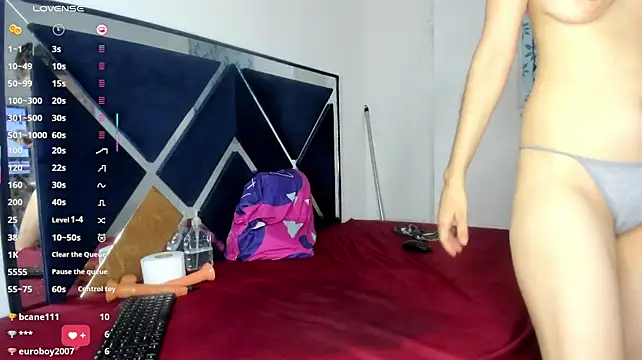 Ninna_Vergara 现场XXX聊天