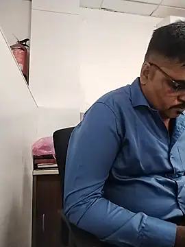 Desi_Gujju_Boy Pertunjukan Webcam