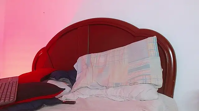 Chat +18 de Joeysexx2 ao vivo