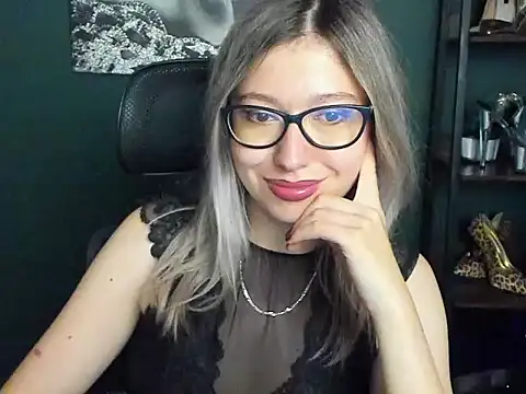 Chatroom XXX en direct de loveHeidi