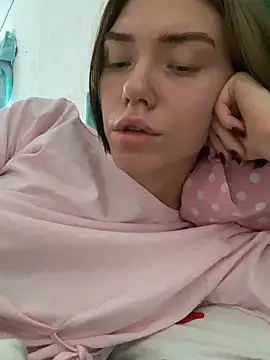 Lisaaa_Alisa Live XXX-Chat