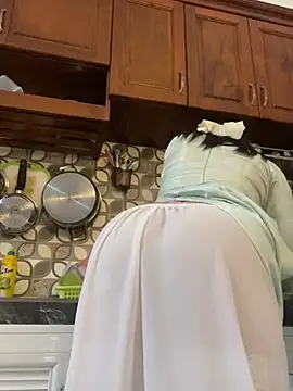 XXX chat uživo modela ___Erin___