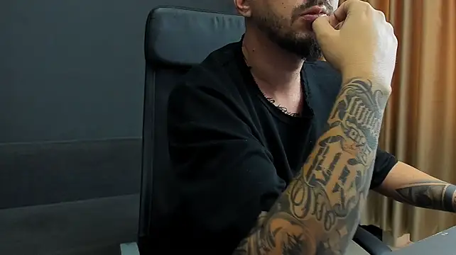 LoganStroud Live XXX-chat