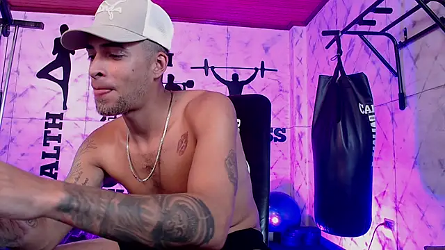 DrakeNeumann webcam show