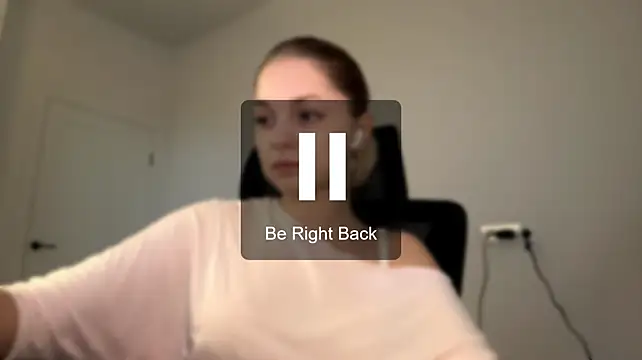 Chat +18 de EveryoneEve ao vivo
