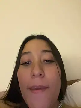 Nhefertary Adlı Modelin Canlı XXX Sohbeti