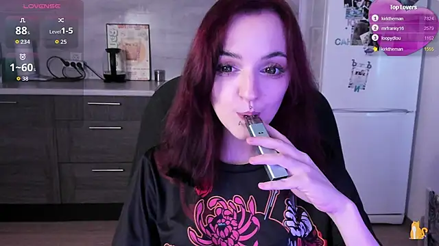 lina__tyaaan Chat XXX live
