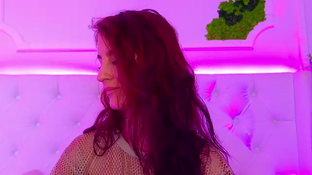 ElisaCharmのライブXXXチャット