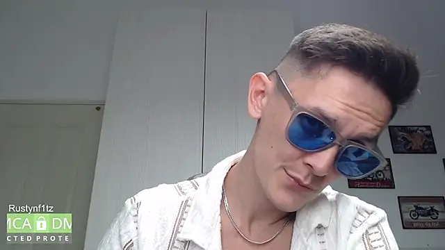 Rustynf1tz_ Live XXX Chat