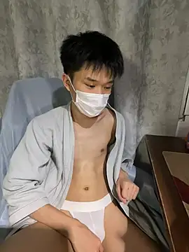 Zhang_yiovo – Naživo XXX chat