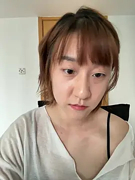 Judi-a Adlı Modelin Canlı XXX Sohbeti