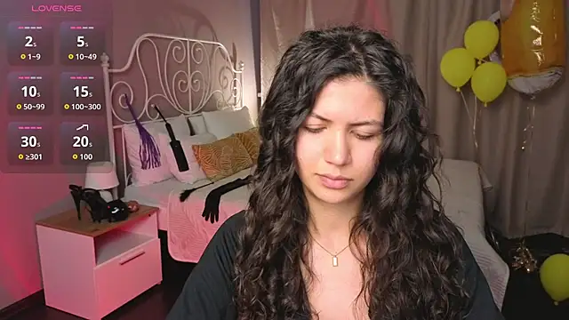 NoelPerfect's Live XXX Chat