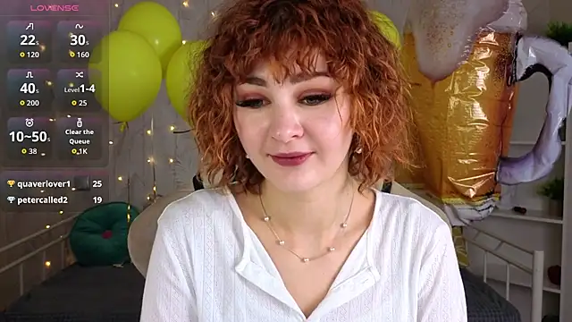 Chat XXX en directo de Kira__Fluffy