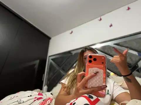 allison_parker26: онлайн-секс-чат