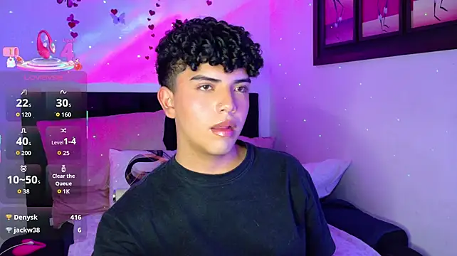 Chat +18 de Kairoo_ ao vivo