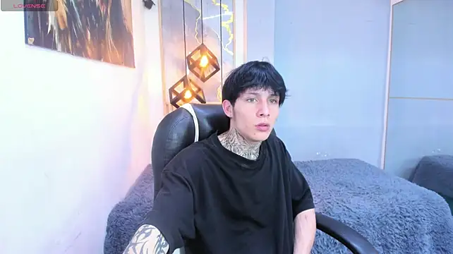 Cry_thereal Chat XXX live