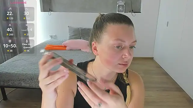 Kitkatvel Live XXX Chat
