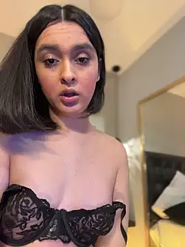 MiahWindsor Live XXX-chat