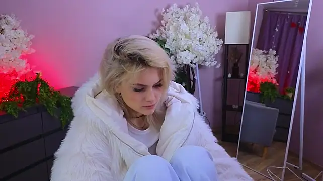 Chat +18 de JenyRomero ao vivo