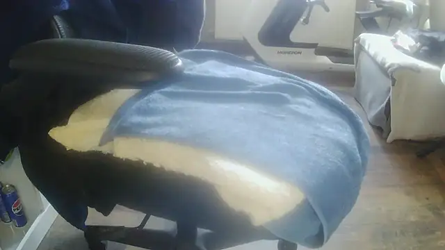 XXX chat uživo modela suedel65