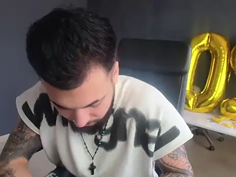 Chatroom XXX en direct de OscarWillss