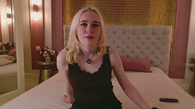 دردشة EmmaLaurentis الجنسية المباشرة