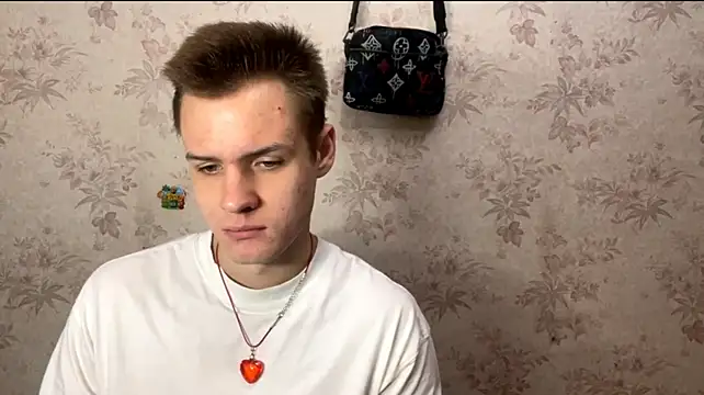 BigBabyMax – Naživo XXX chat