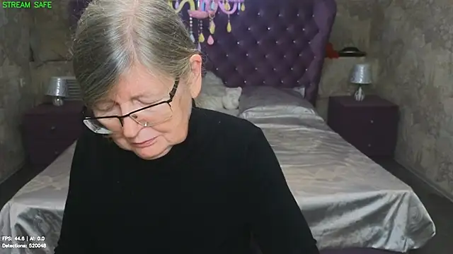 Pippa_Pebble Webcam Show