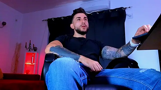 Chat XXX ao vivo de MightyAaron66