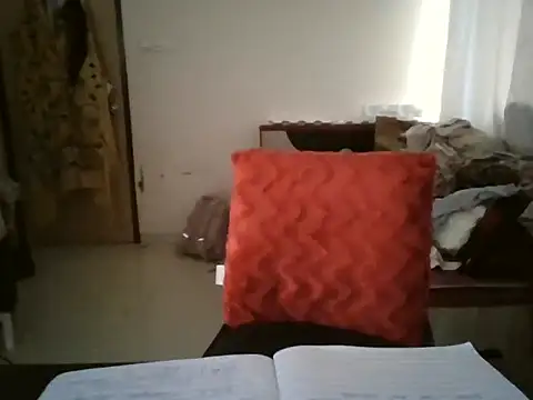 MakeMeCumAhh Live XXX Chat