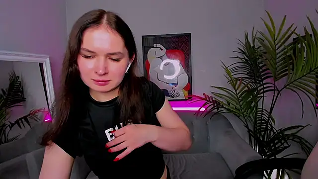 צ'אט XXX בשידור חי של NicoleBellini