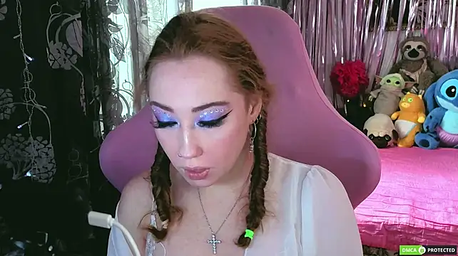 Онлайн чат XXX TinaBrook