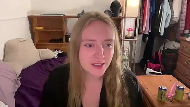 Pattyworld69 live XXX chat