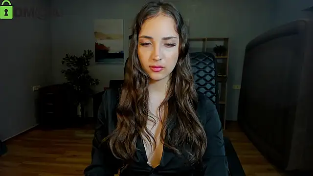 Effy_Royse 现场XXX聊天